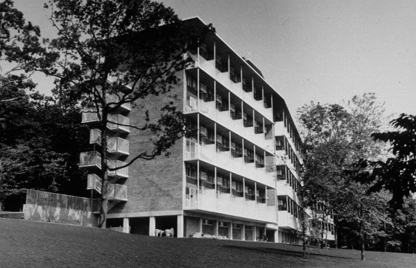 1961:  Hibben (Lakeside) Apartments