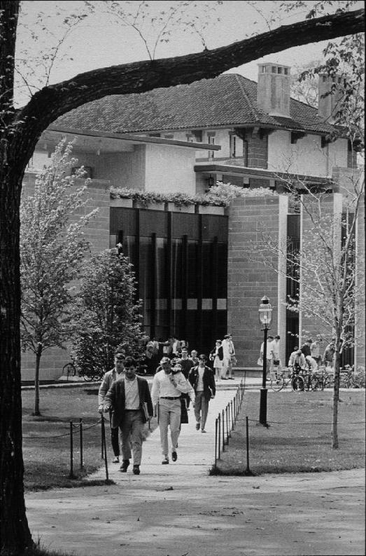 1964-65 addition, entrance