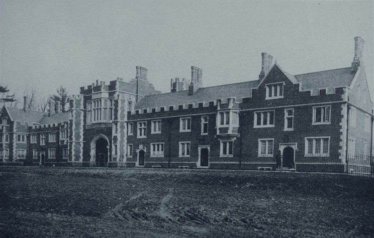 Class of 1879 Hall, view from southwest (photo circa 1910)