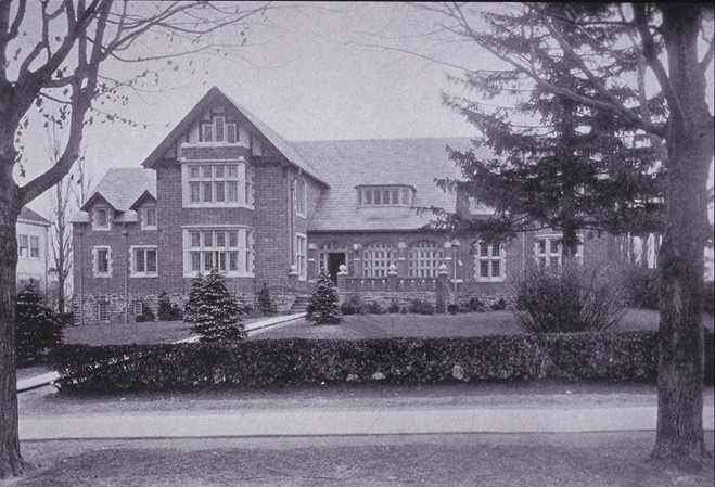 Key and Seal Club circa 1926