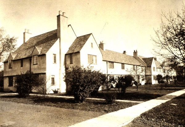 1925:  Prospect Faculty Housing