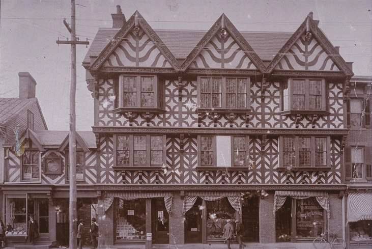 Street facade (photo circa 1900)