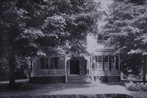 1913:  Arch Club I