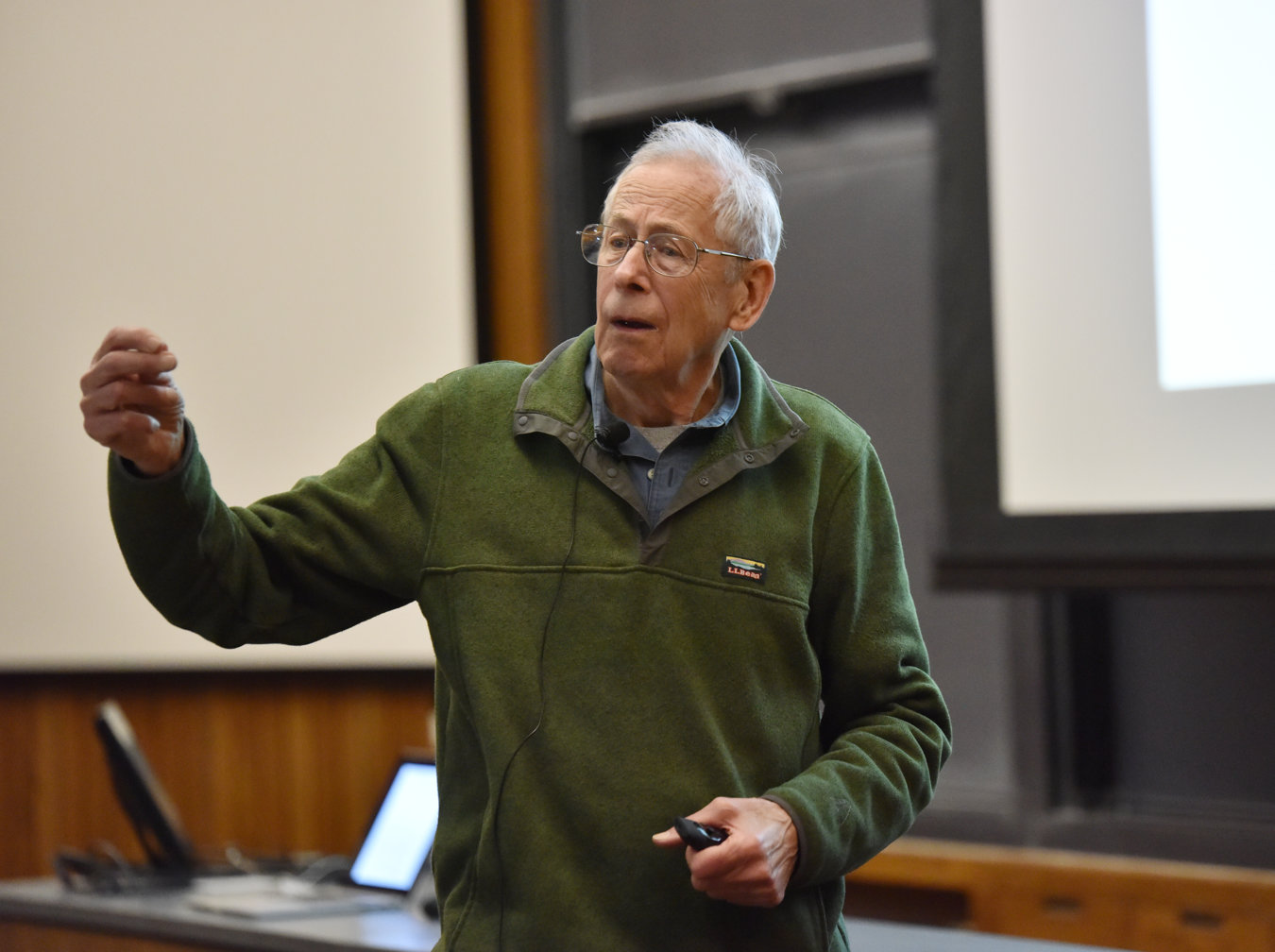 Peebles lecturing at Princeton in 2016
