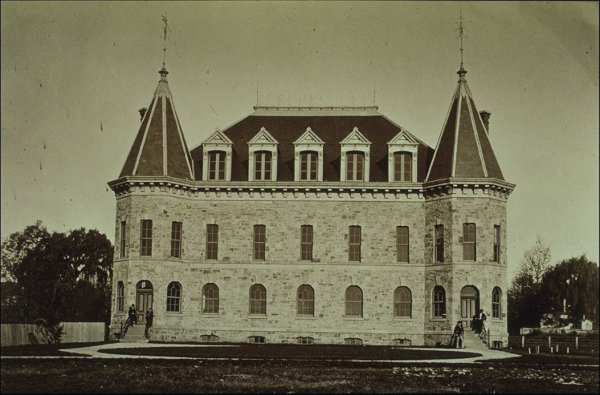 1870:  Bonner-Marquand Gymnasium