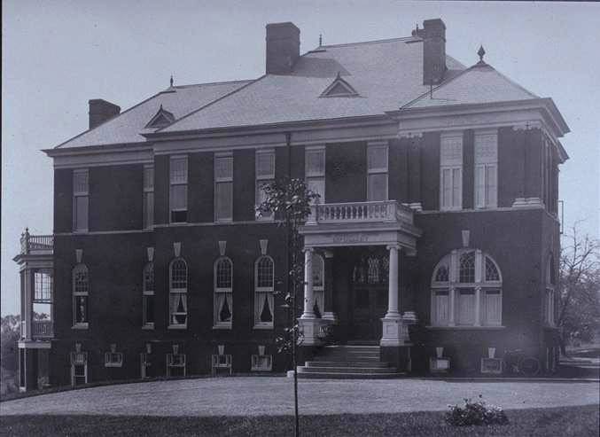 Infirmary I (photo before 1925)