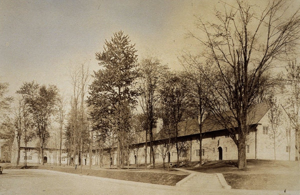 1922:  College Road Apartments