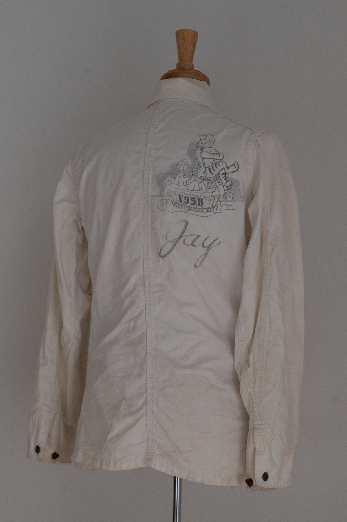 Beer Jacket 1958 Rear